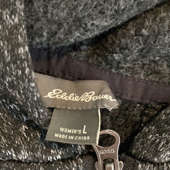 Cozy Eddie Bauer zip up sweater. Large. Great used condition! - Picture 2 of 2